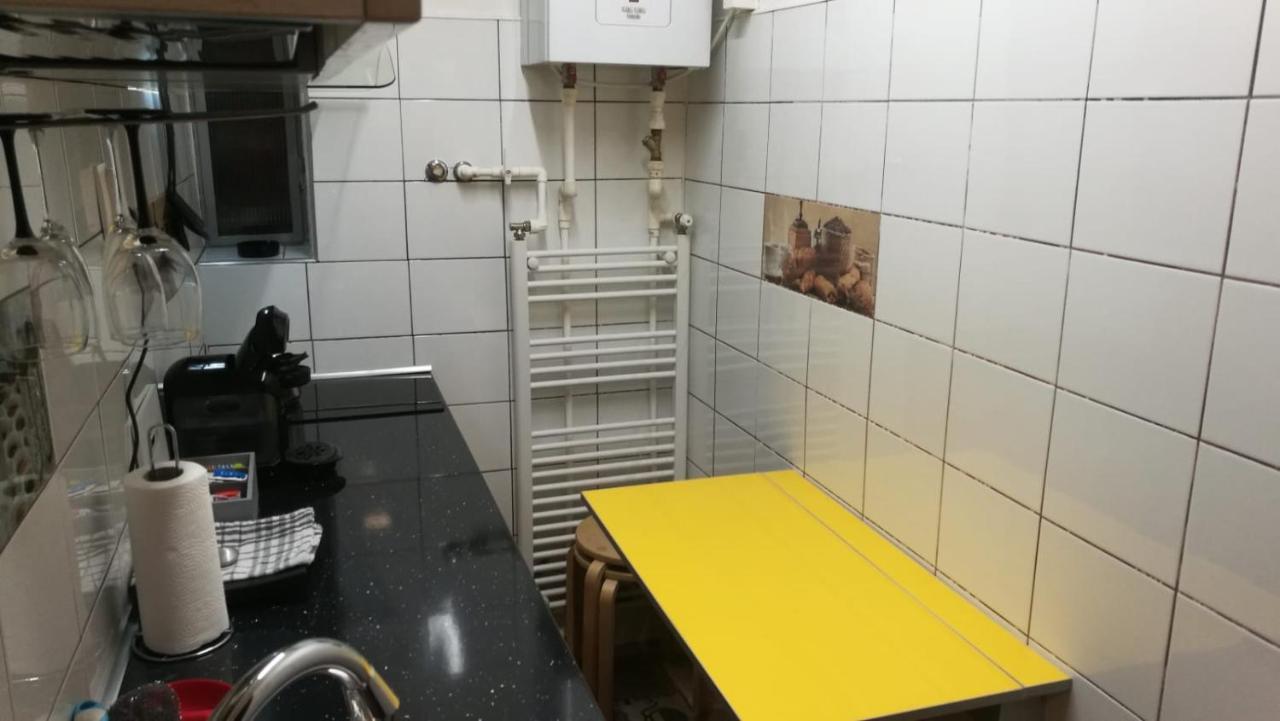 Appartamento CoquetteHouse Studio Gara de Nord Bucarest Esterno foto